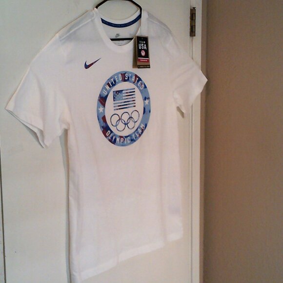 NEW NIKE OLYMPICS "Team USA Camo Essential Tee" MEN'S WHITE M T-SHIRT FN0862-100 - Picture 5 of 7